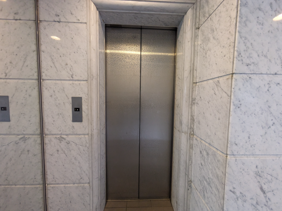v20250601150545/fresh/building/J00100391852_4
