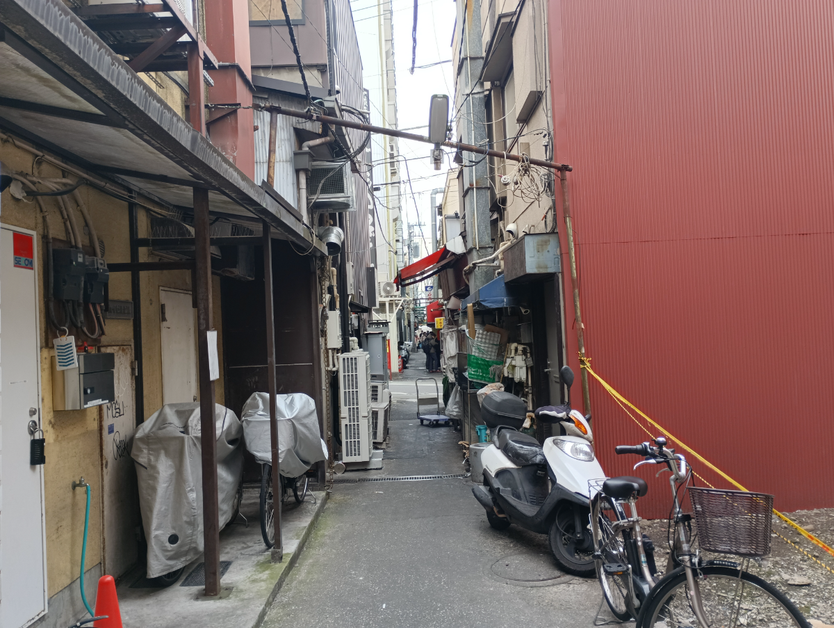 v20250601150545/fresh/building/J00100397935_9