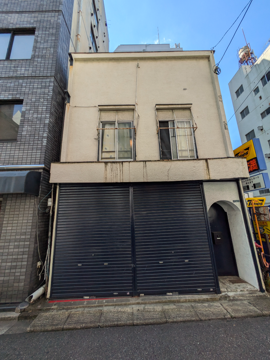 v20250601150545/fresh/building/J00100403704_1
