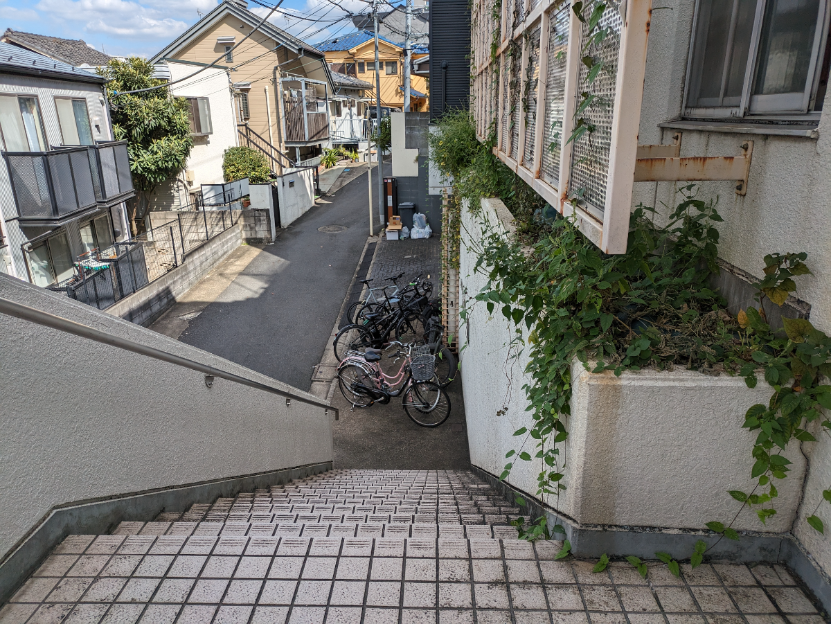v20250601150545/fresh/building/J00100417022_15