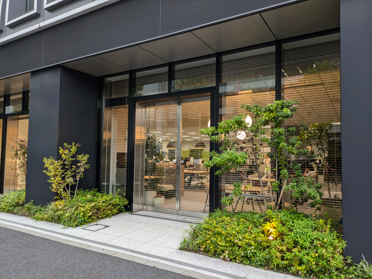 v20250601150545/fresh/building/J00100418544_7