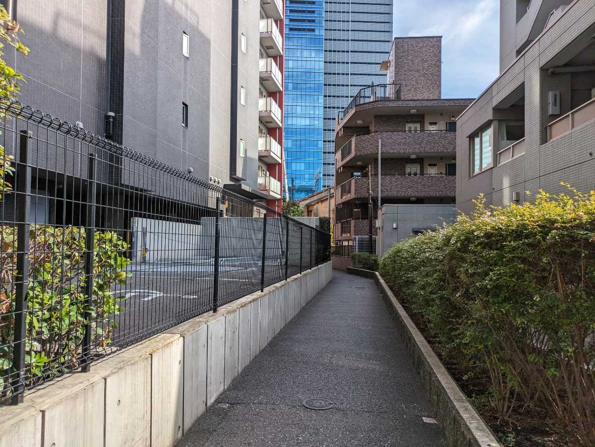 v20250602150701/fresh/building/J00100409142_19