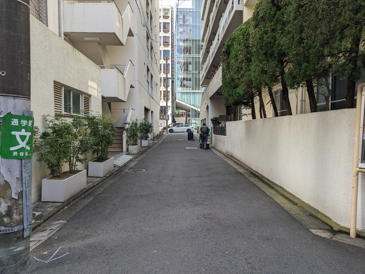 v20250603150701/fresh/building/J00100364399_15