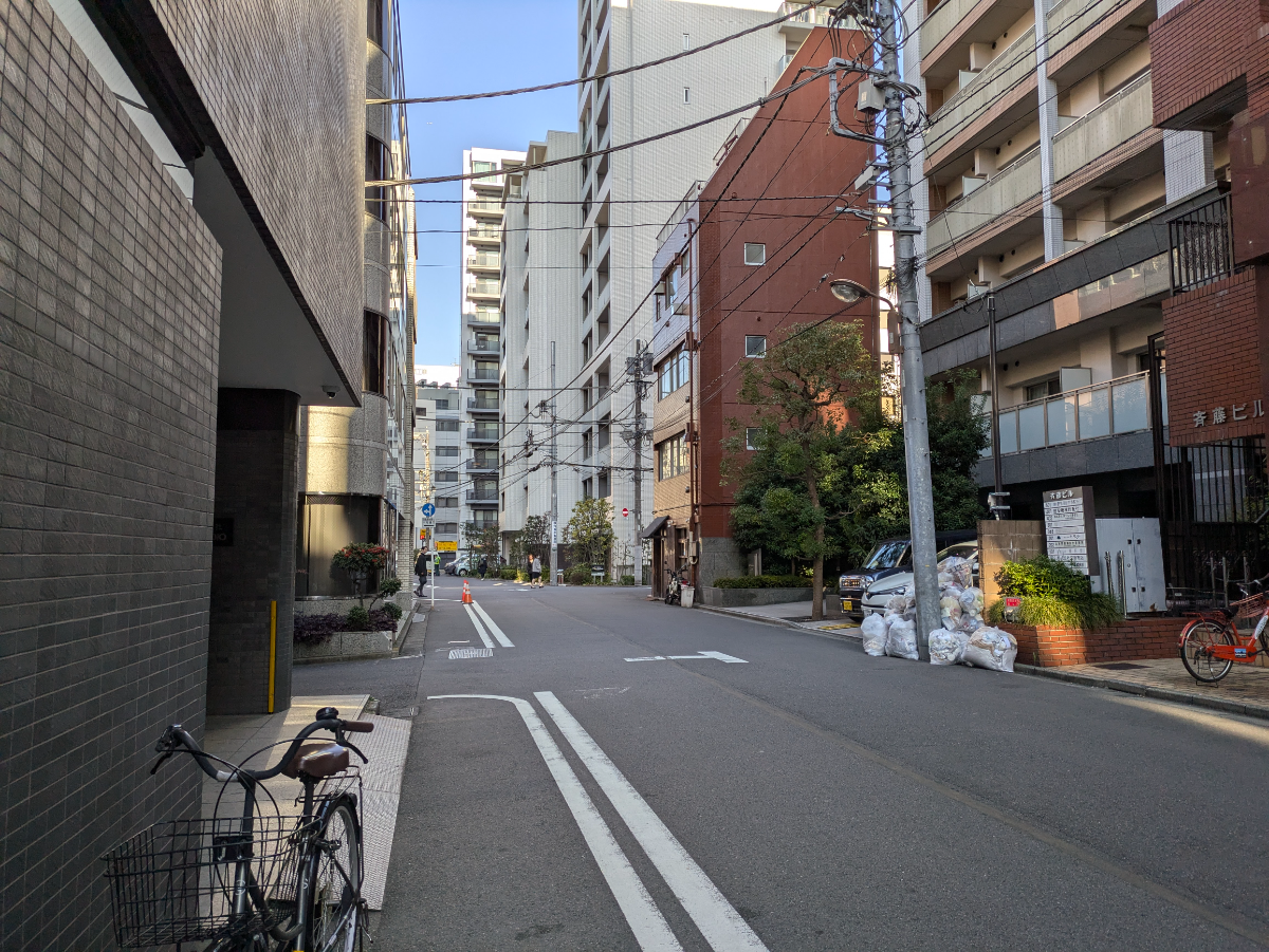 v20250603150701/fresh/building/J00100365824_11