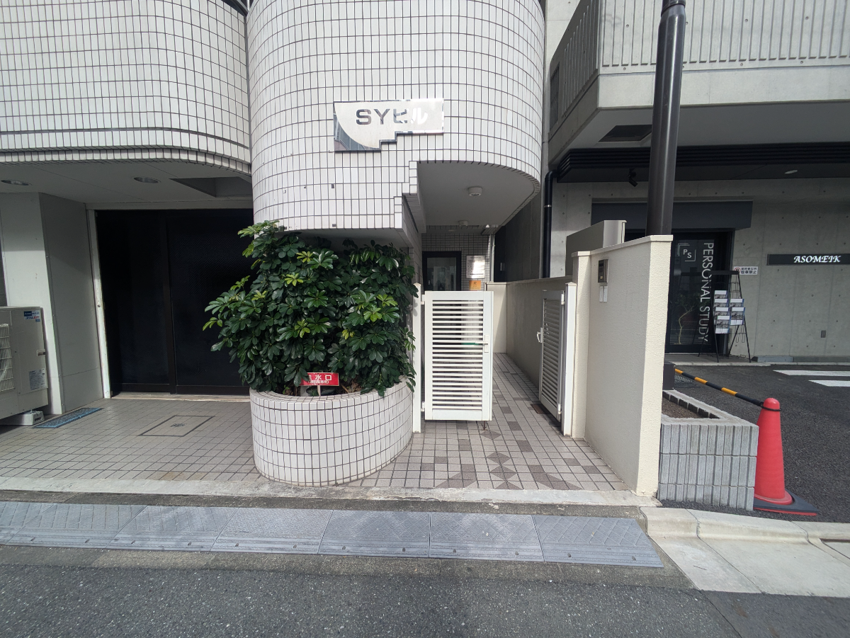 v20250603150701/fresh/building/J00100366795_3