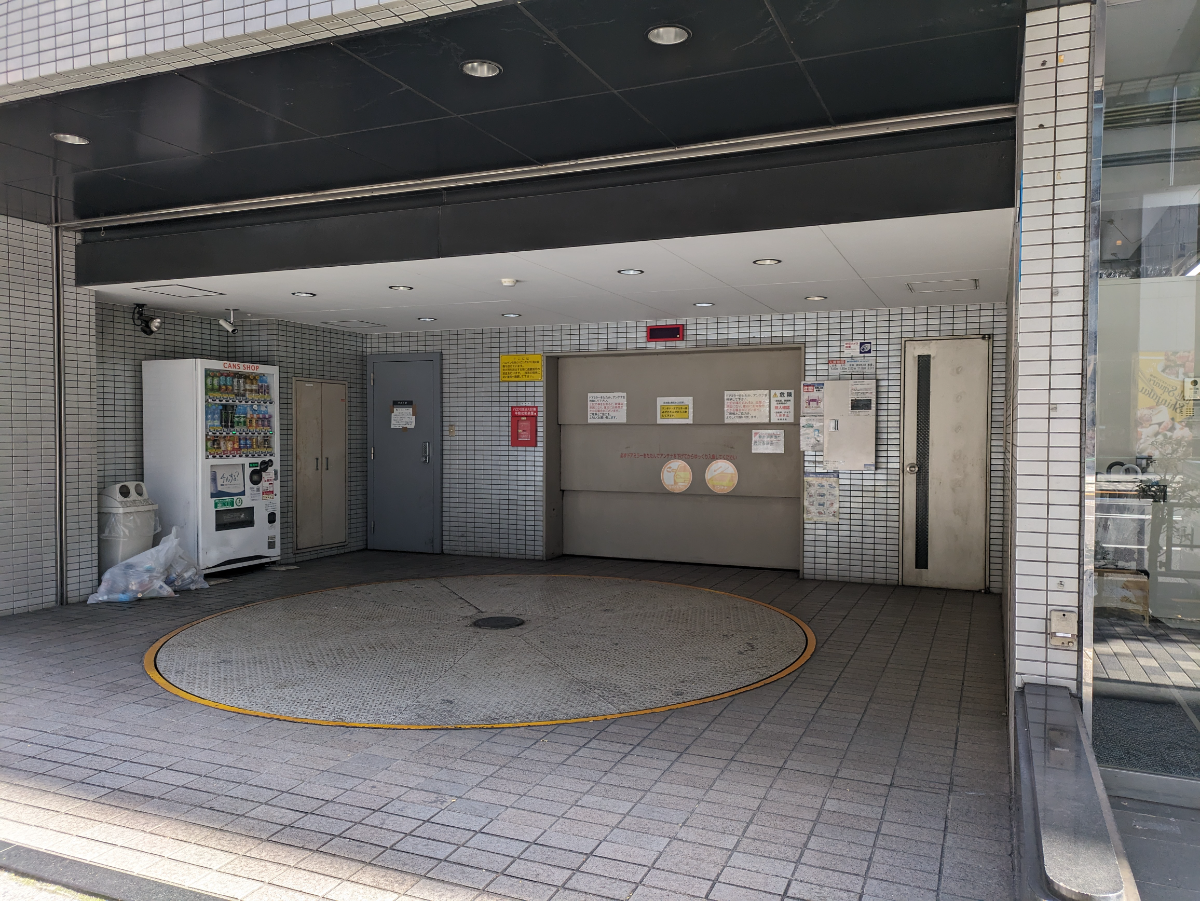 v20250603150701/fresh/building/J00100366829_12