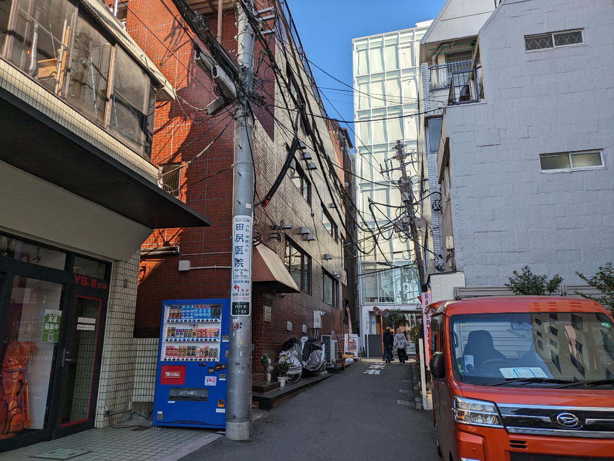 v20250603150701/fresh/building/J00100368198_12