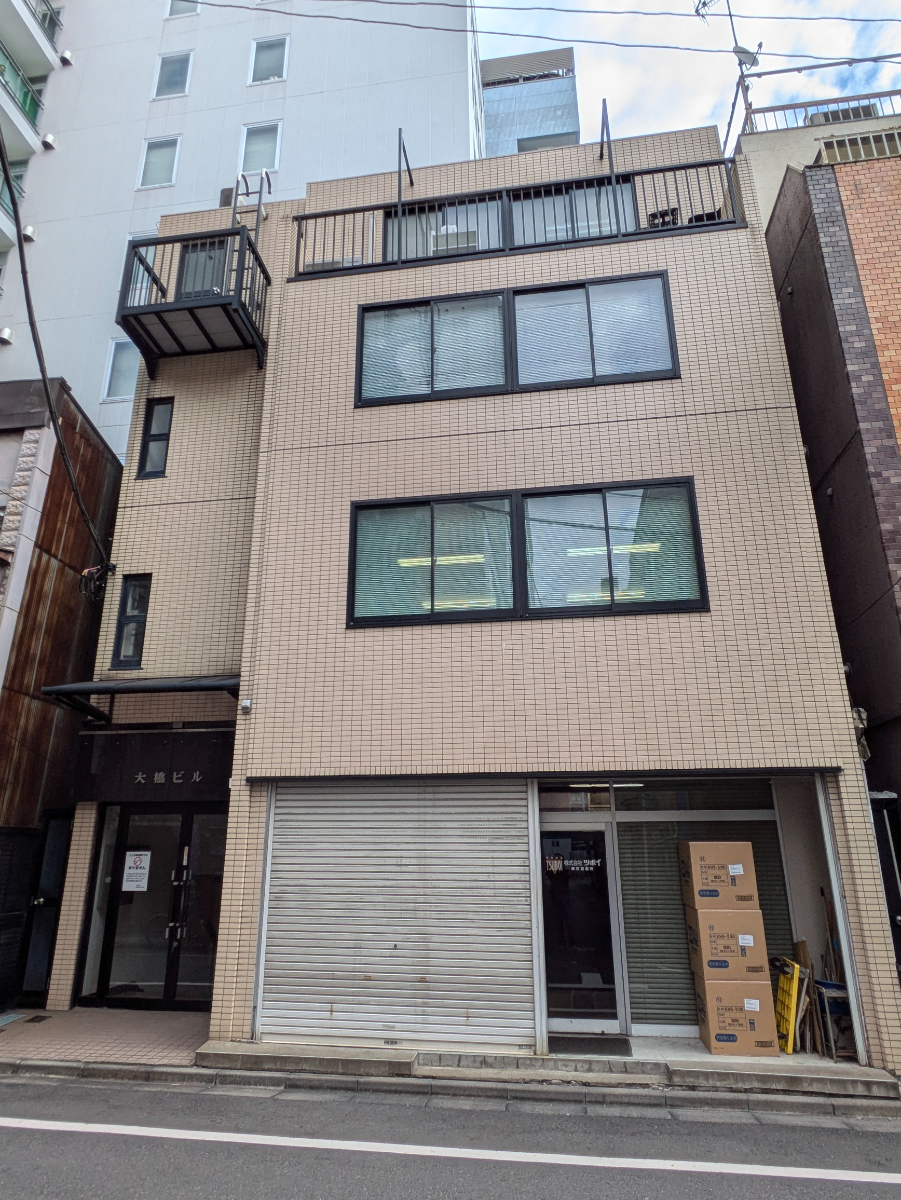 v20250603150701/fresh/building/J00100369885_1