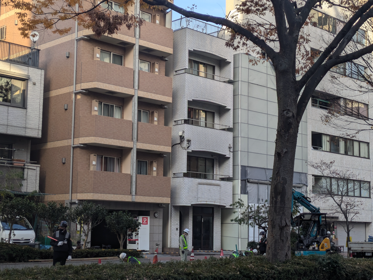 v20250603150701/fresh/building/J00100371250_5
