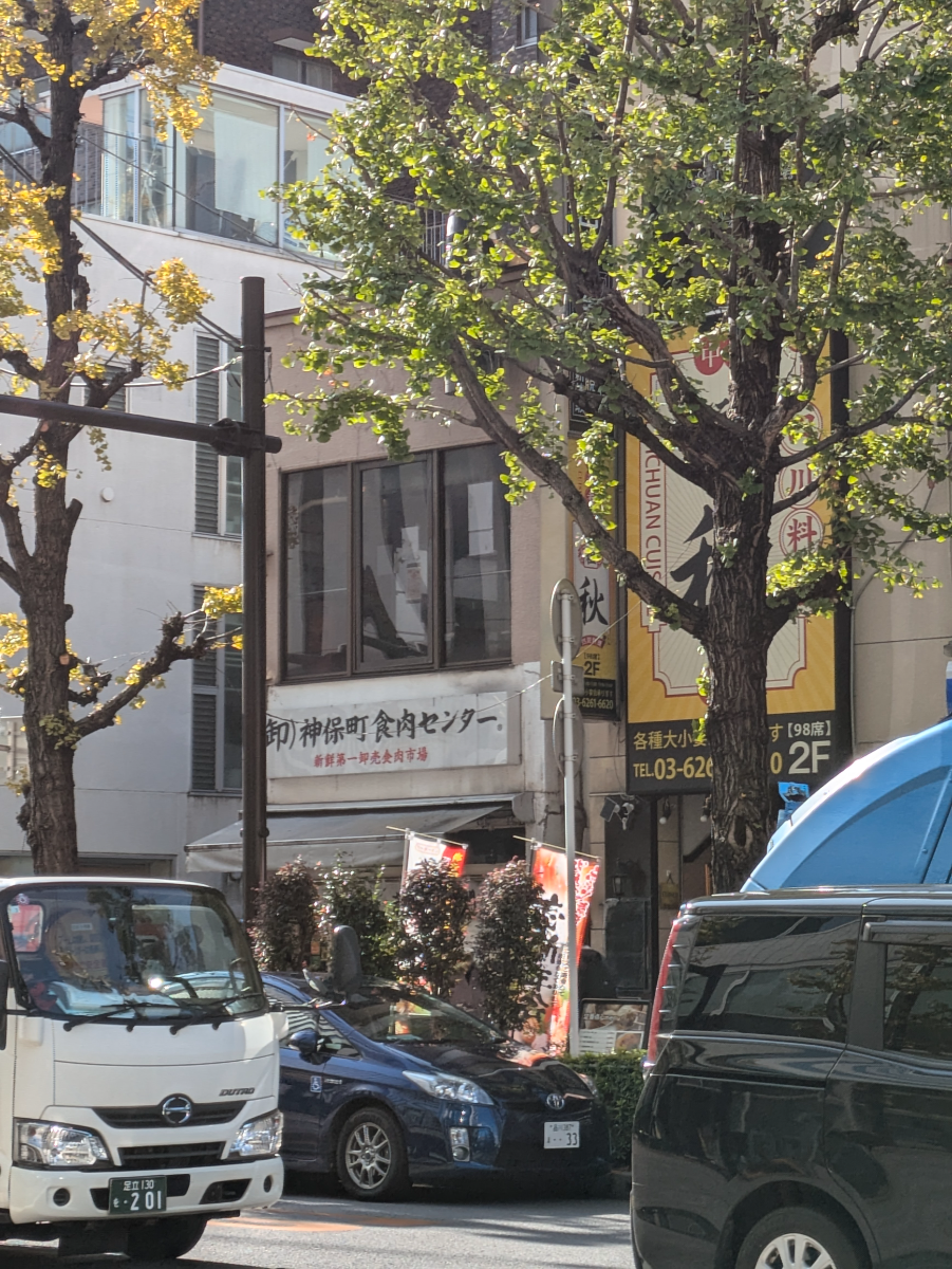 v20250603150701/fresh/building/J00100401889_6