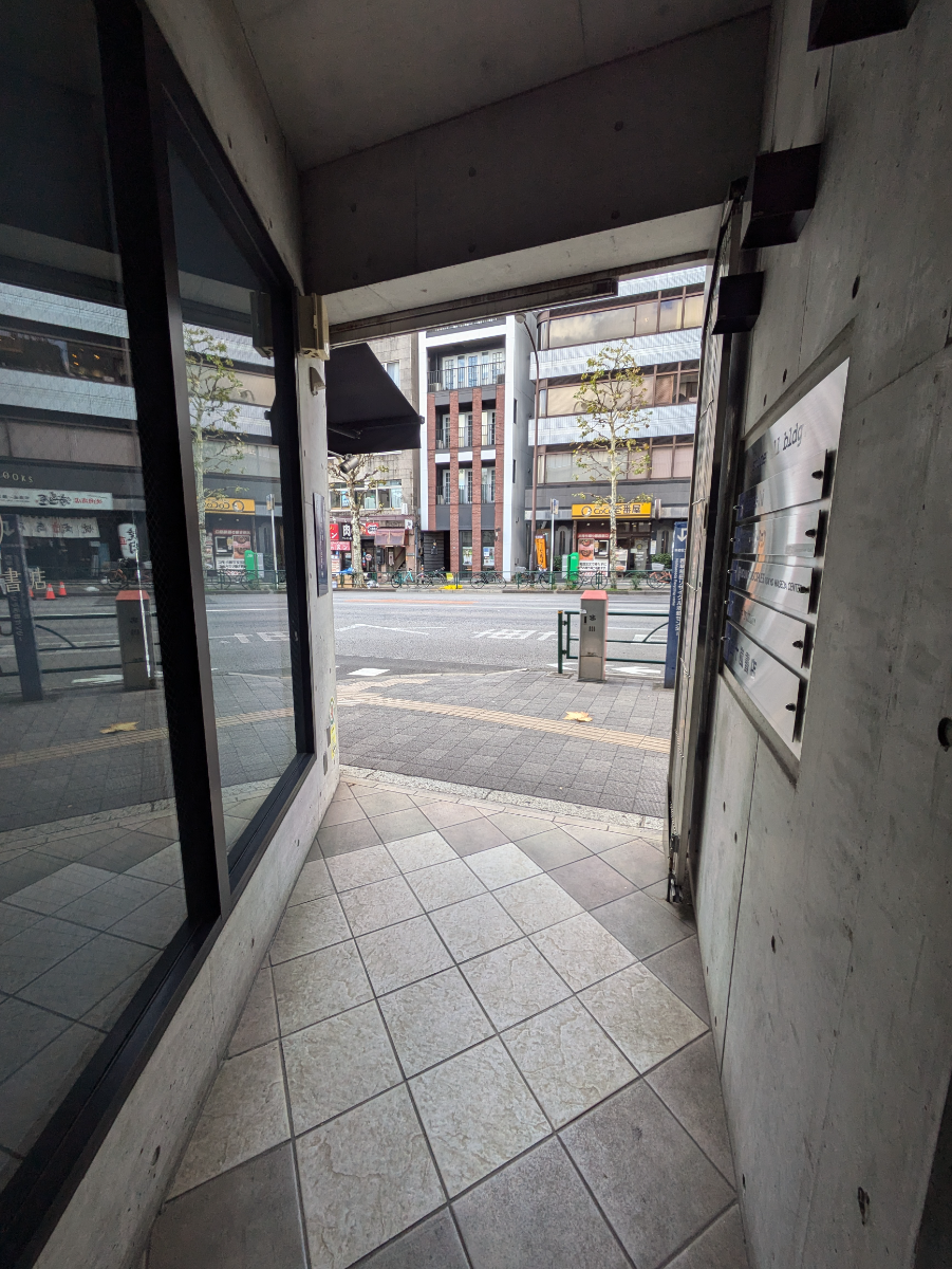 v20250603150701/fresh/building/J00100402527_8