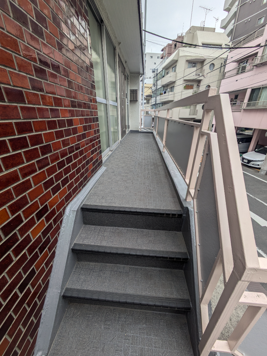v20250603150701/fresh/building/J00100405818_7