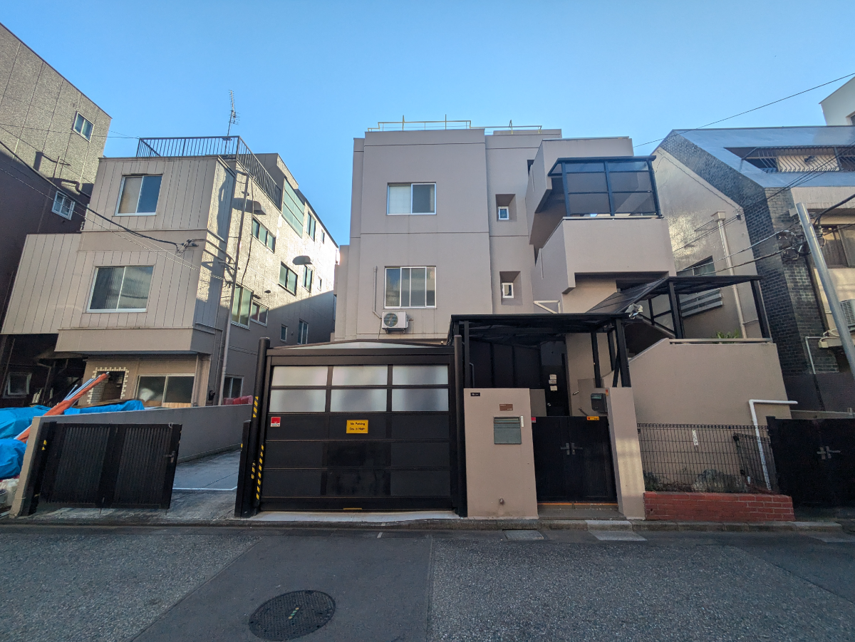 v20250603150701/fresh/building/J00100418699_5