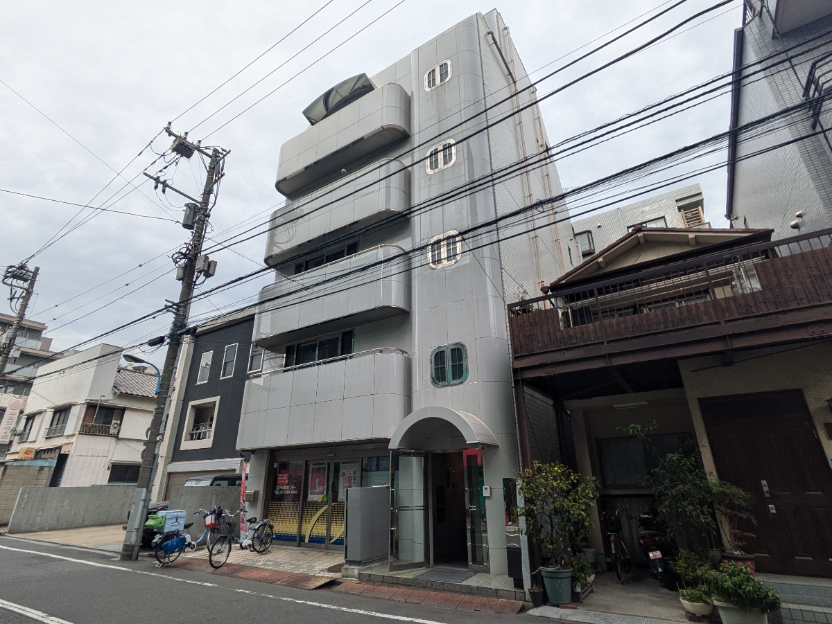 v20250603150701/fresh/building/J00100418877_7
