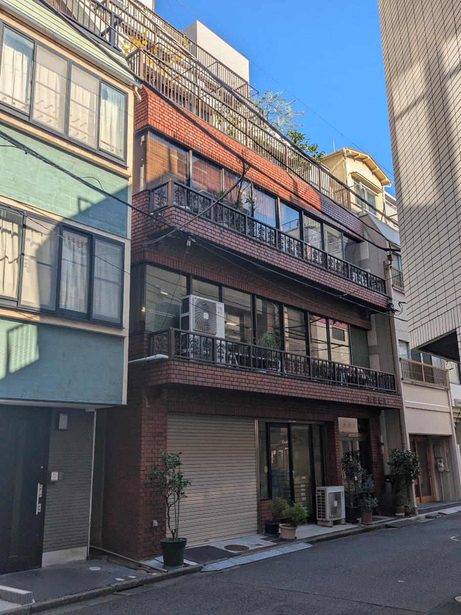 v20250604150702/fresh/building/J00100382708_5