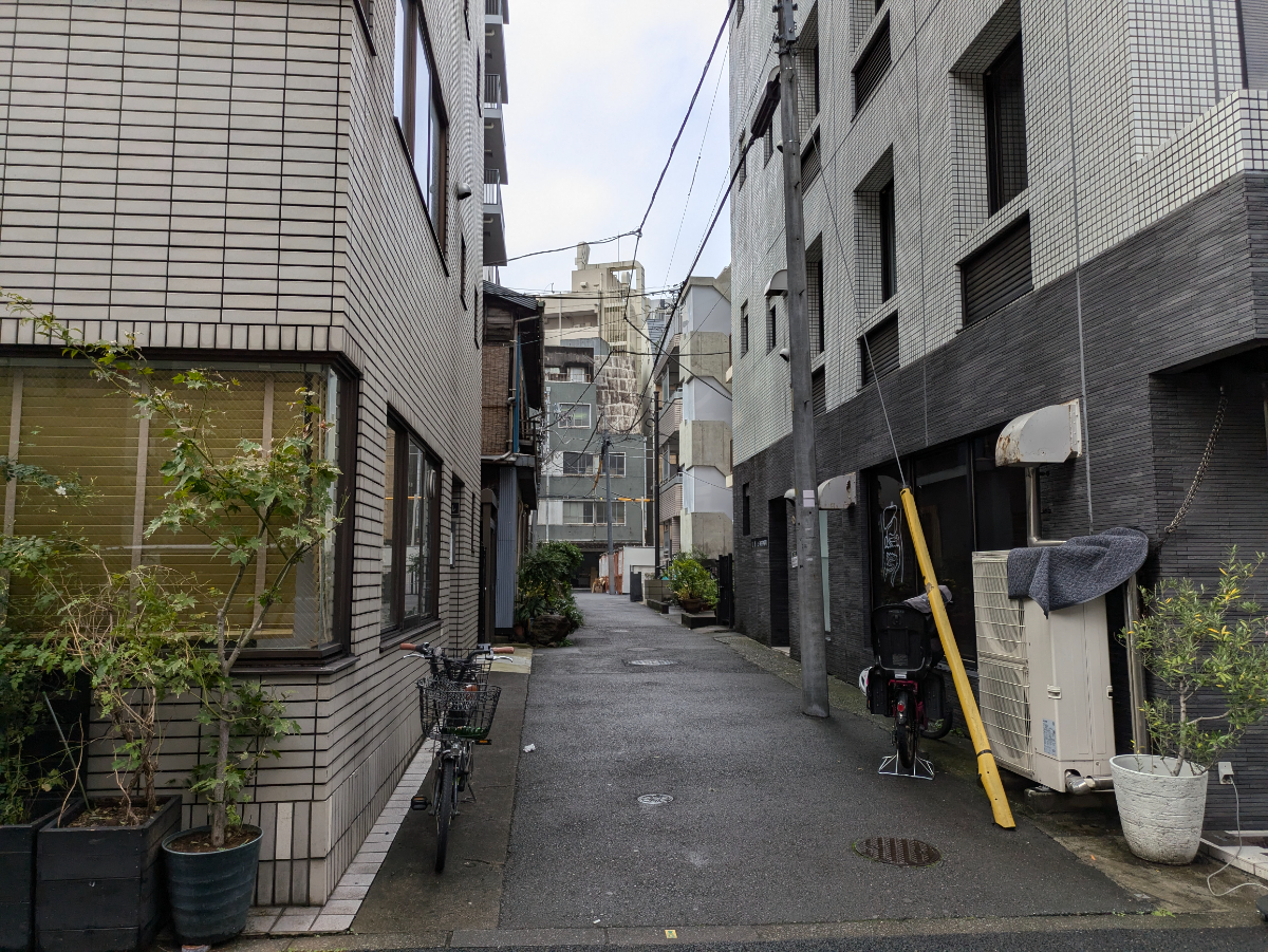 v20250605150700/fresh/building/J00100373999_12