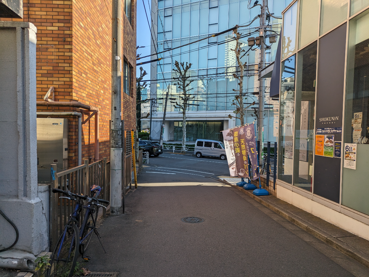 v20250606150704/fresh/building/J00100363219_31