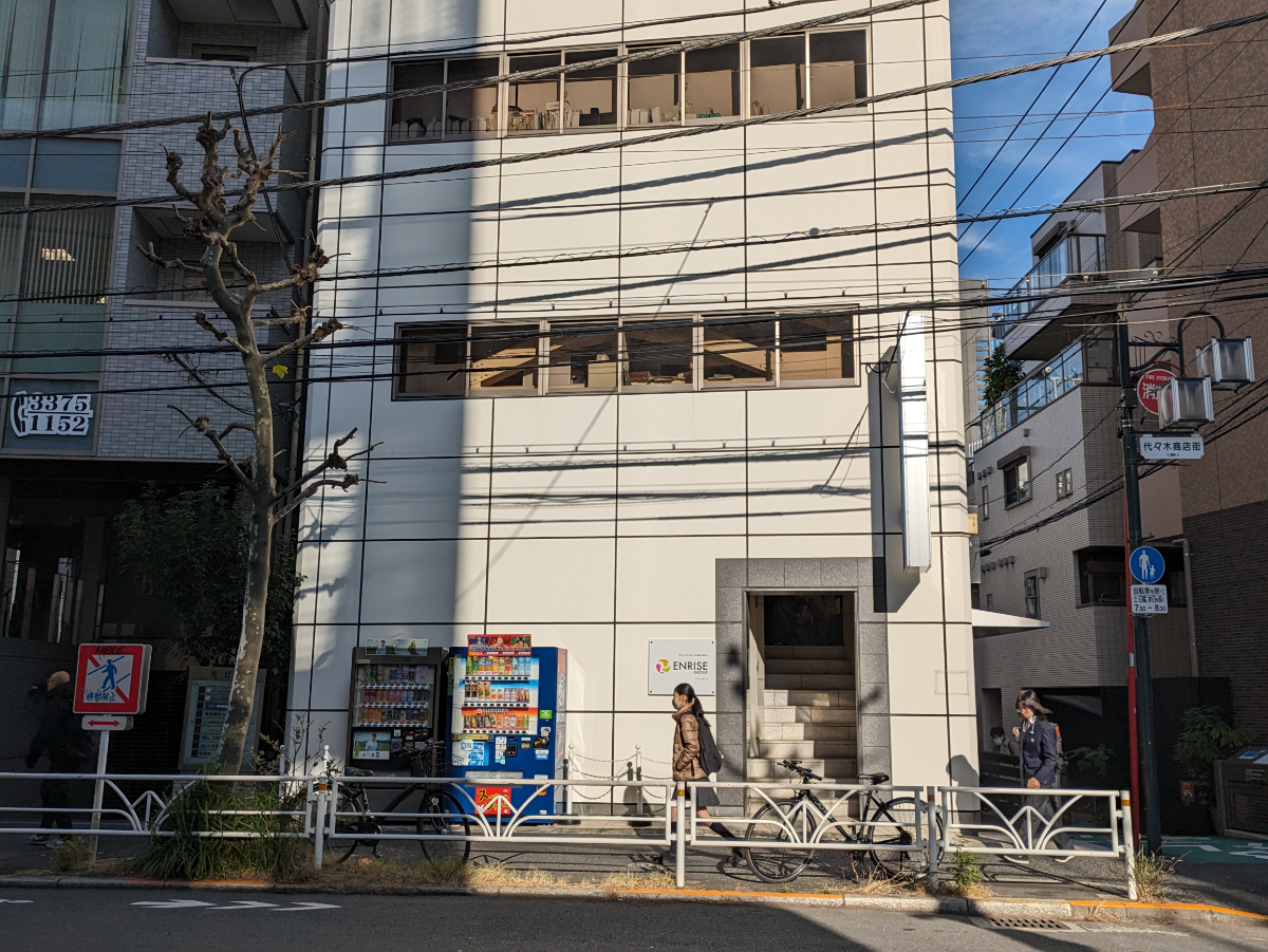 v20250606150704/fresh/building/J00100387673_10