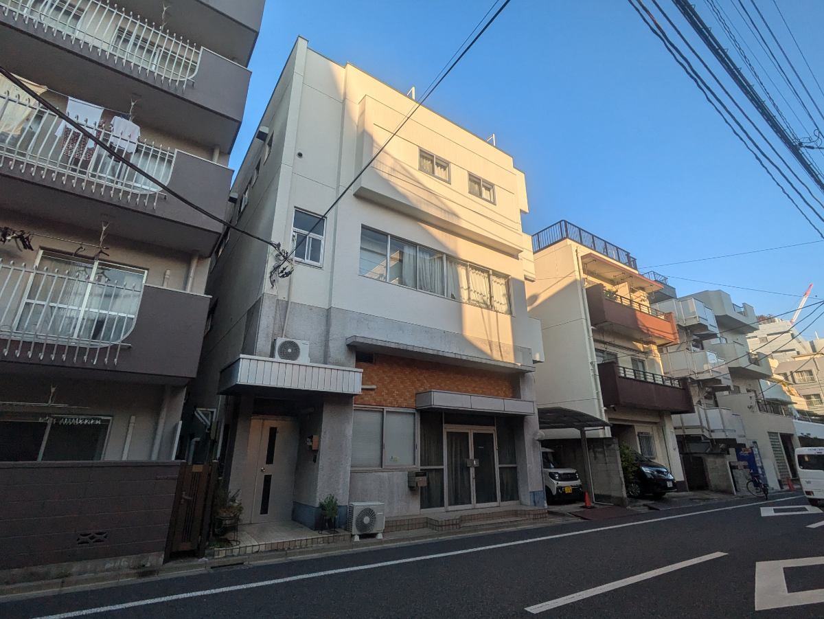 v20250606150704/fresh/building/J00100403940_5