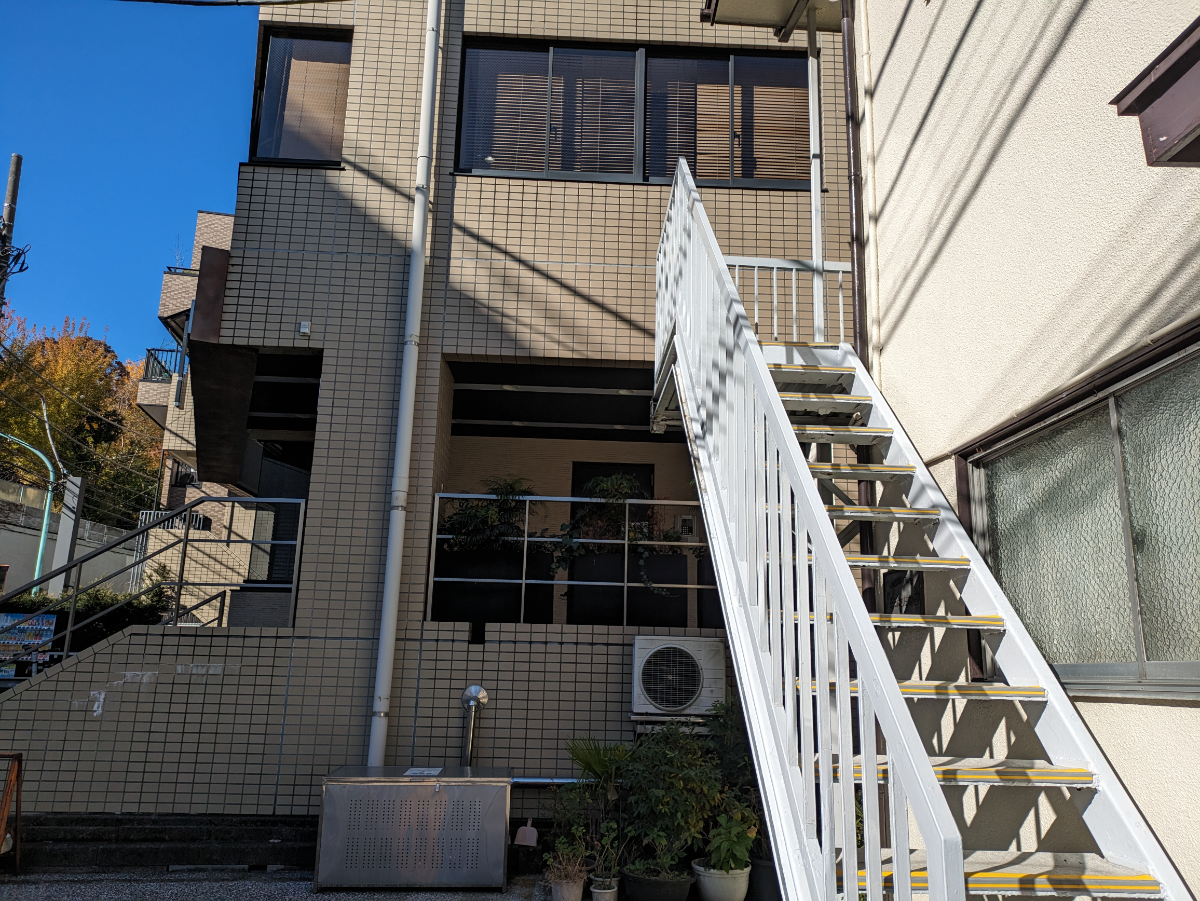 v20250608150552/fresh/building/J00100404060_4