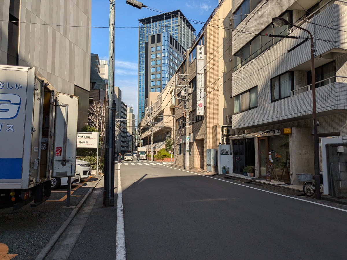 v20250609150705/fresh/building/J00100384306_2