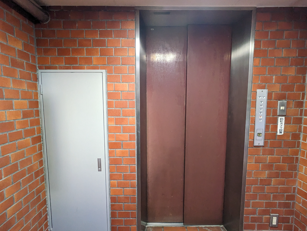 v20250609150705/fresh/building/J00100394213_4