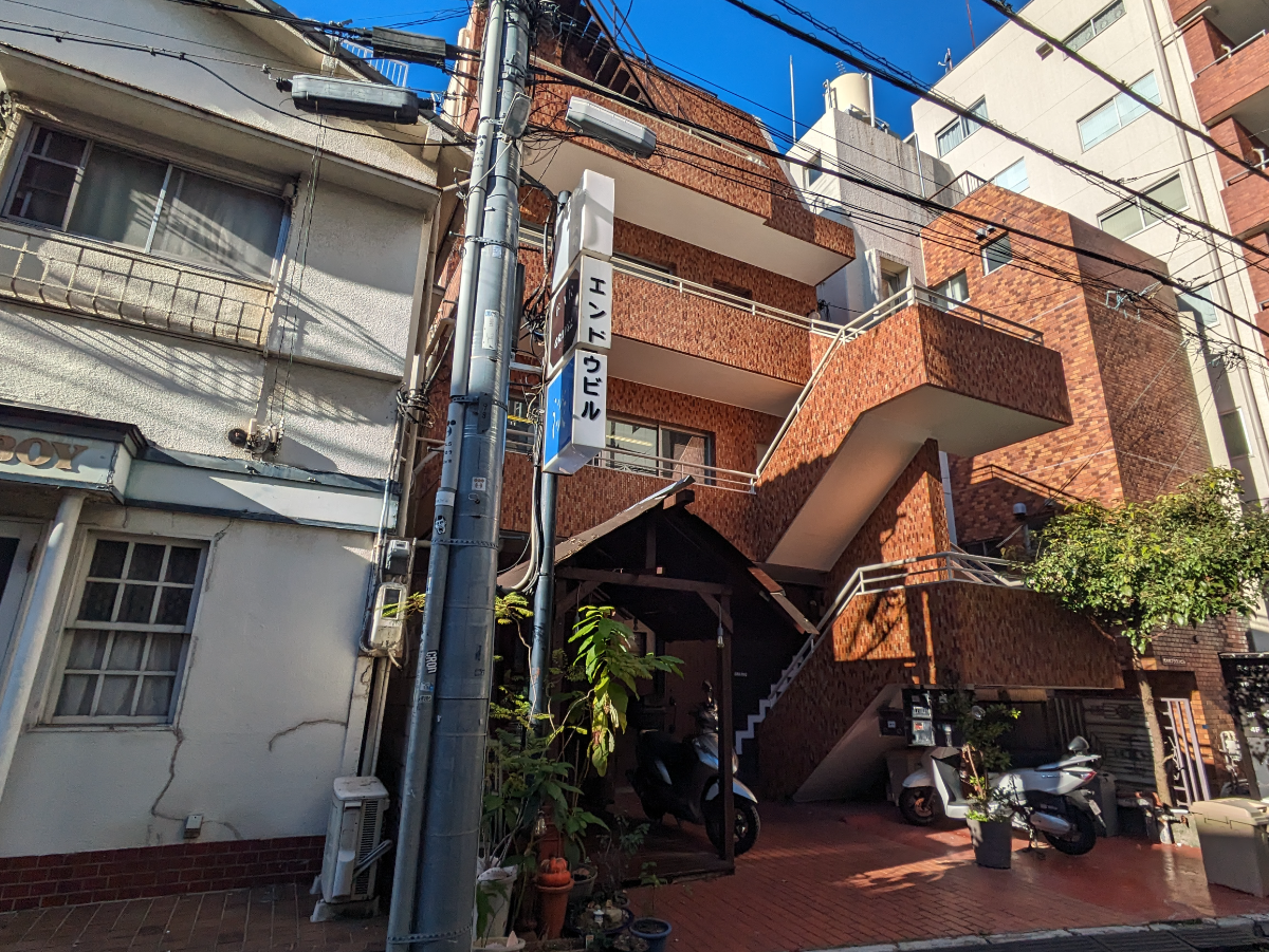 v20250609150705/fresh/building/J00100403240_6