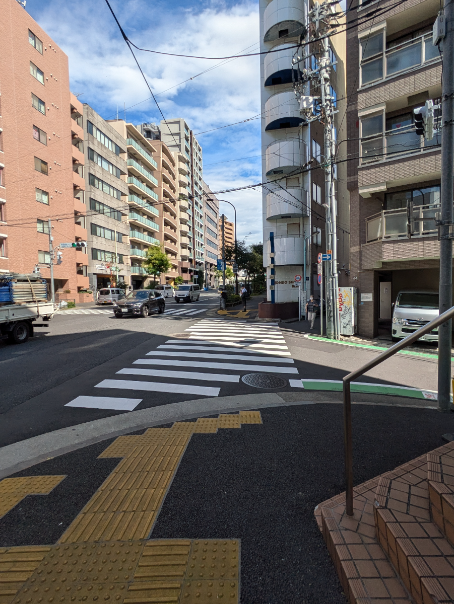 v20250611023000/fresh/building/J00100366883_9