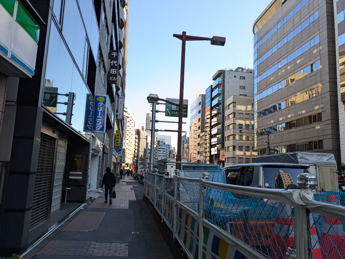 v20250611023000/fresh/building/J00100378533_9