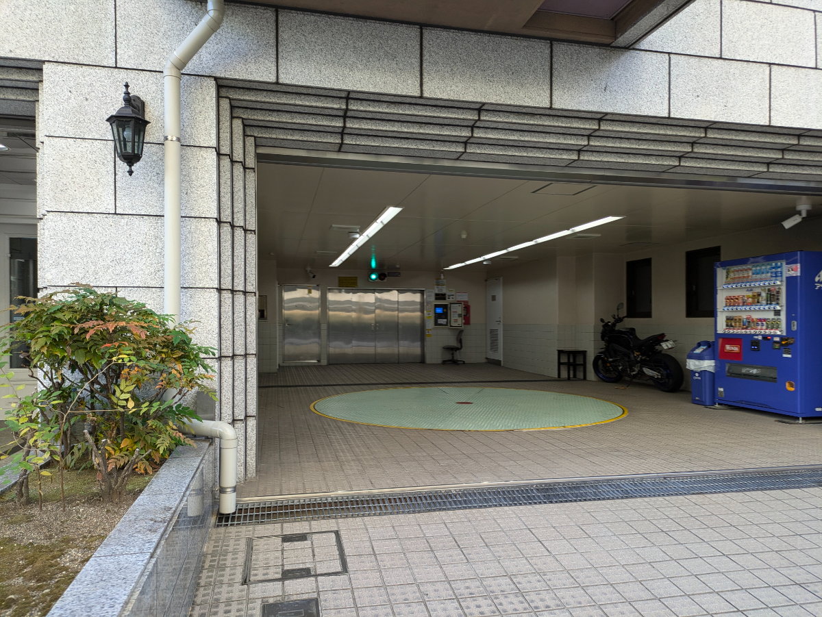 v20250611023000/fresh/building/J00100386547_9