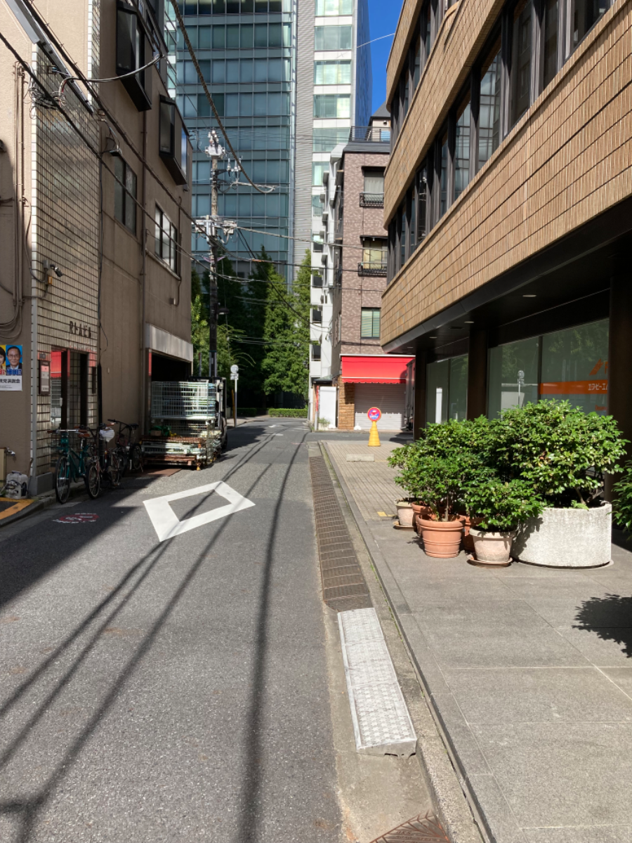 v20250611023000/fresh/building/J00100418975_2