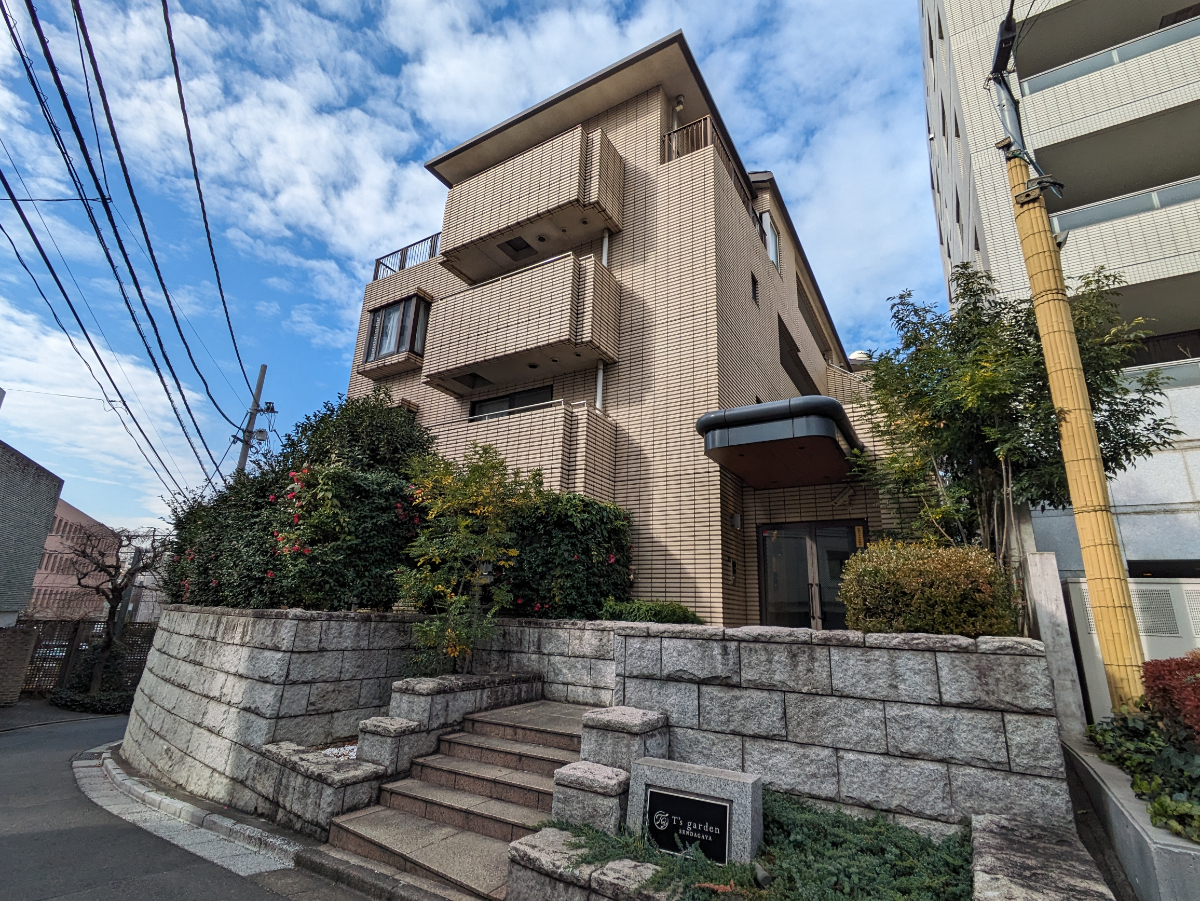 v20250611150815/fresh/building/J00100356555_12