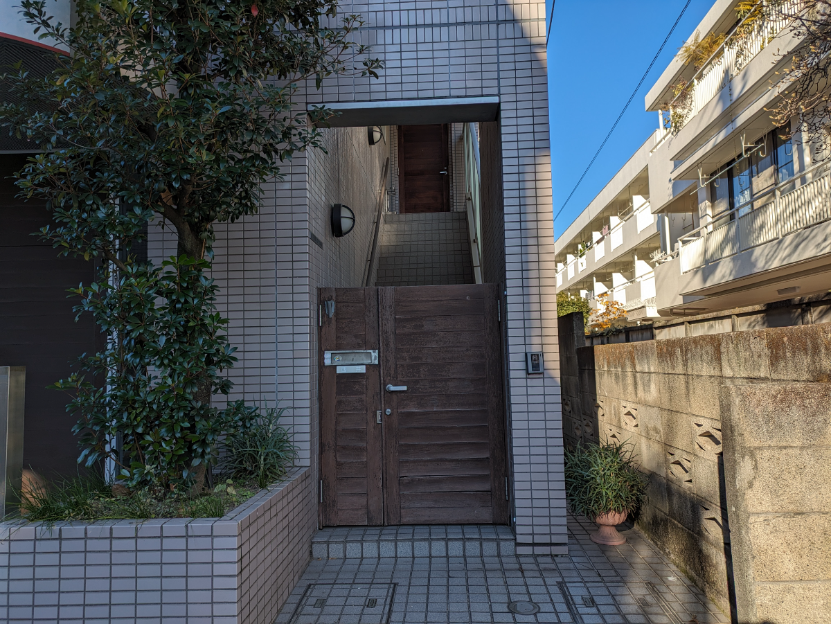 v20250611150815/fresh/building/J00100362241_4