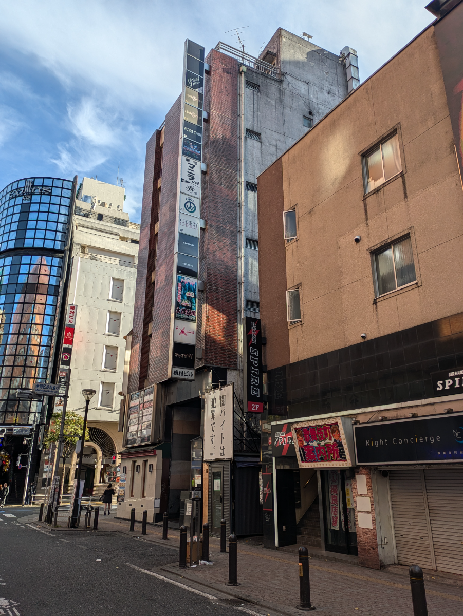 v20250611150815/fresh/building/J00100363772_6