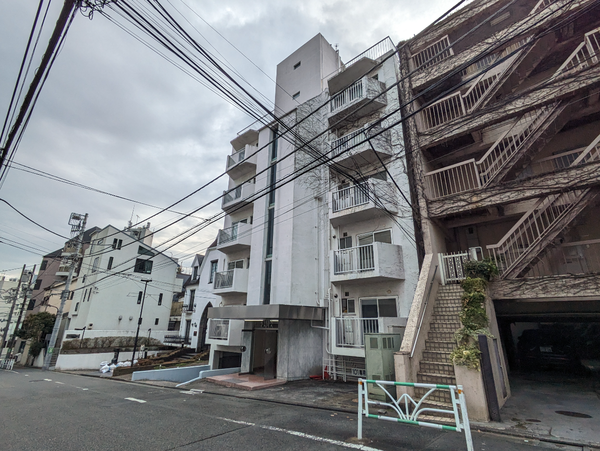 v20250611150815/fresh/building/J00100366789_15