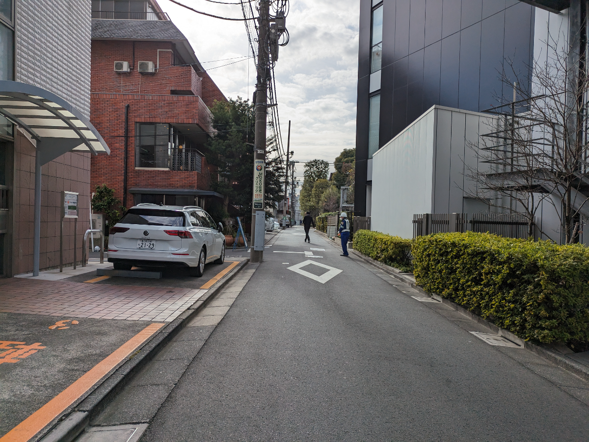 v20250611150815/fresh/building/J00100367758_15