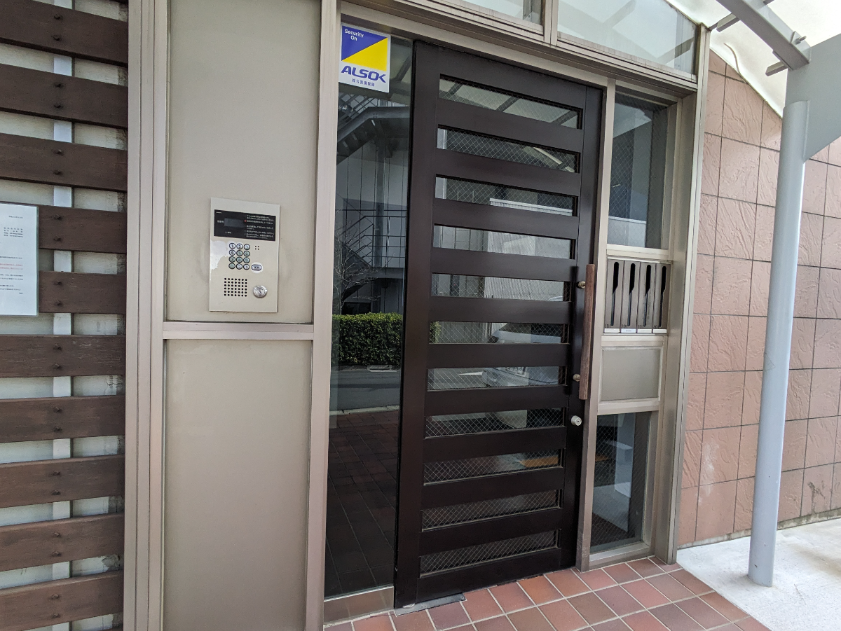 v20250611150815/fresh/building/J00100367758_9
