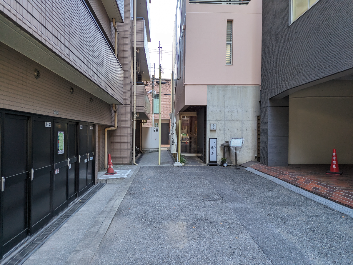 v20250611150815/fresh/building/J00100369643_15