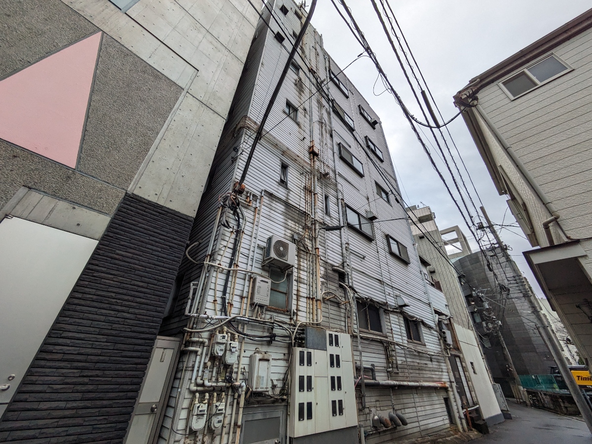 v20250611150815/fresh/building/J00100372514_11