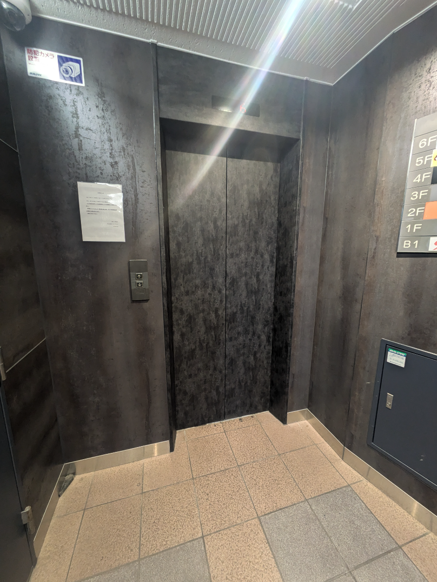 v20250611150815/fresh/building/J00100372622_4