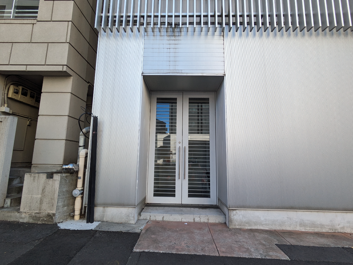 v20250611150815/fresh/building/J00100373951_12