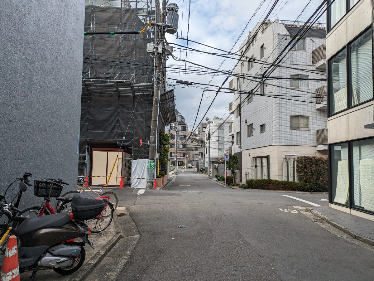 v20250611150815/fresh/building/J00100373963_9