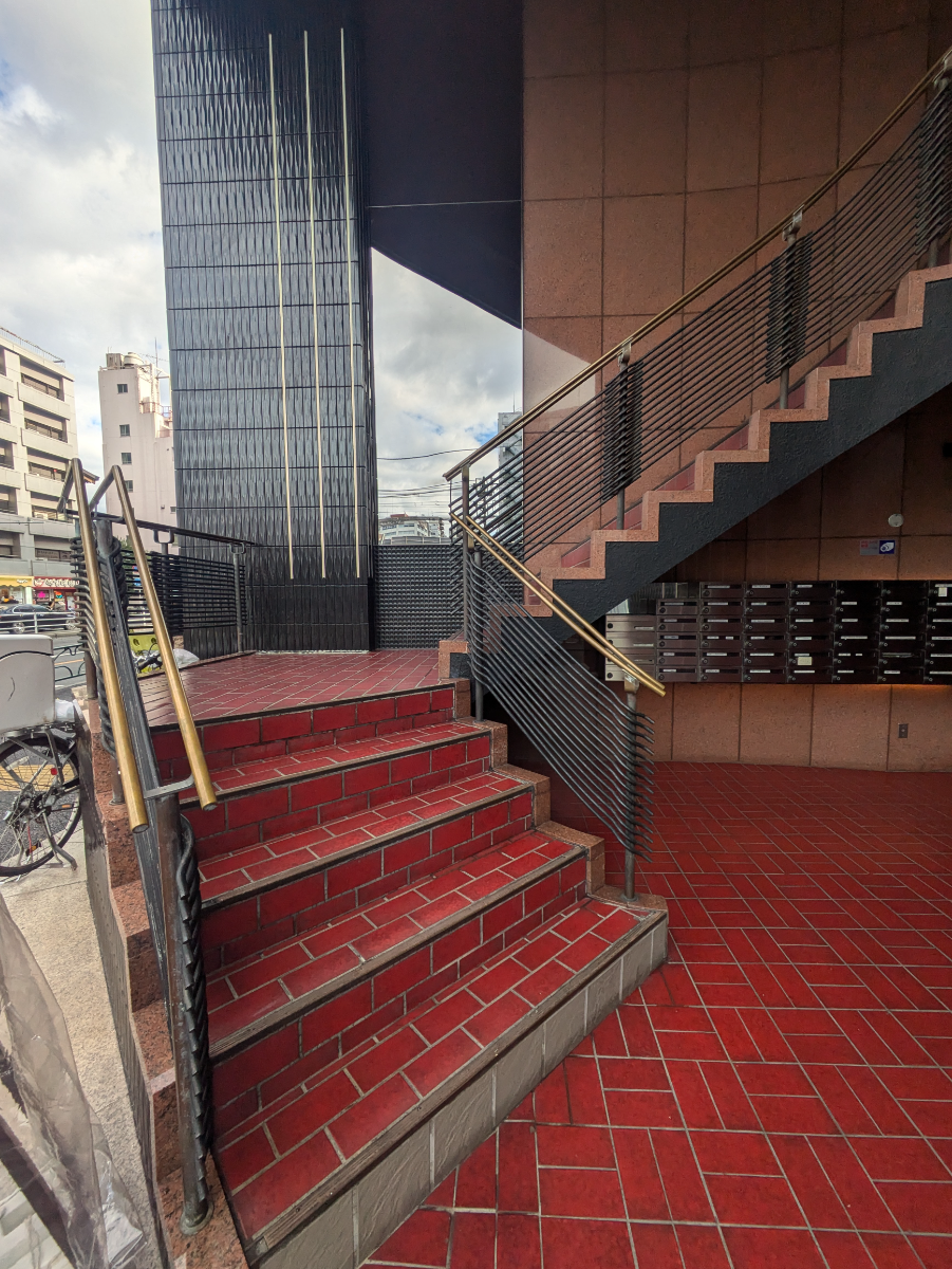 v20250611150815/fresh/building/J00100373968_5