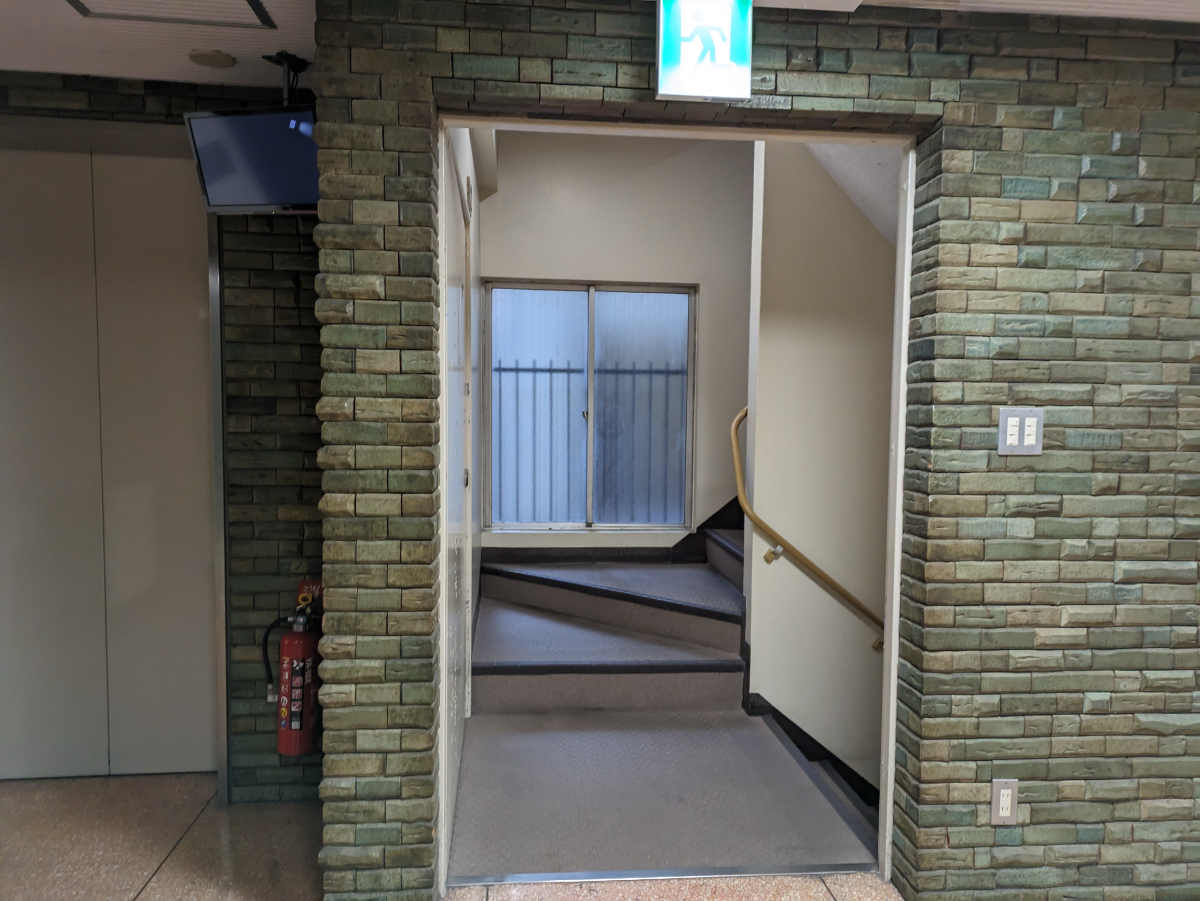 v20250611150815/fresh/building/J00100376255_9