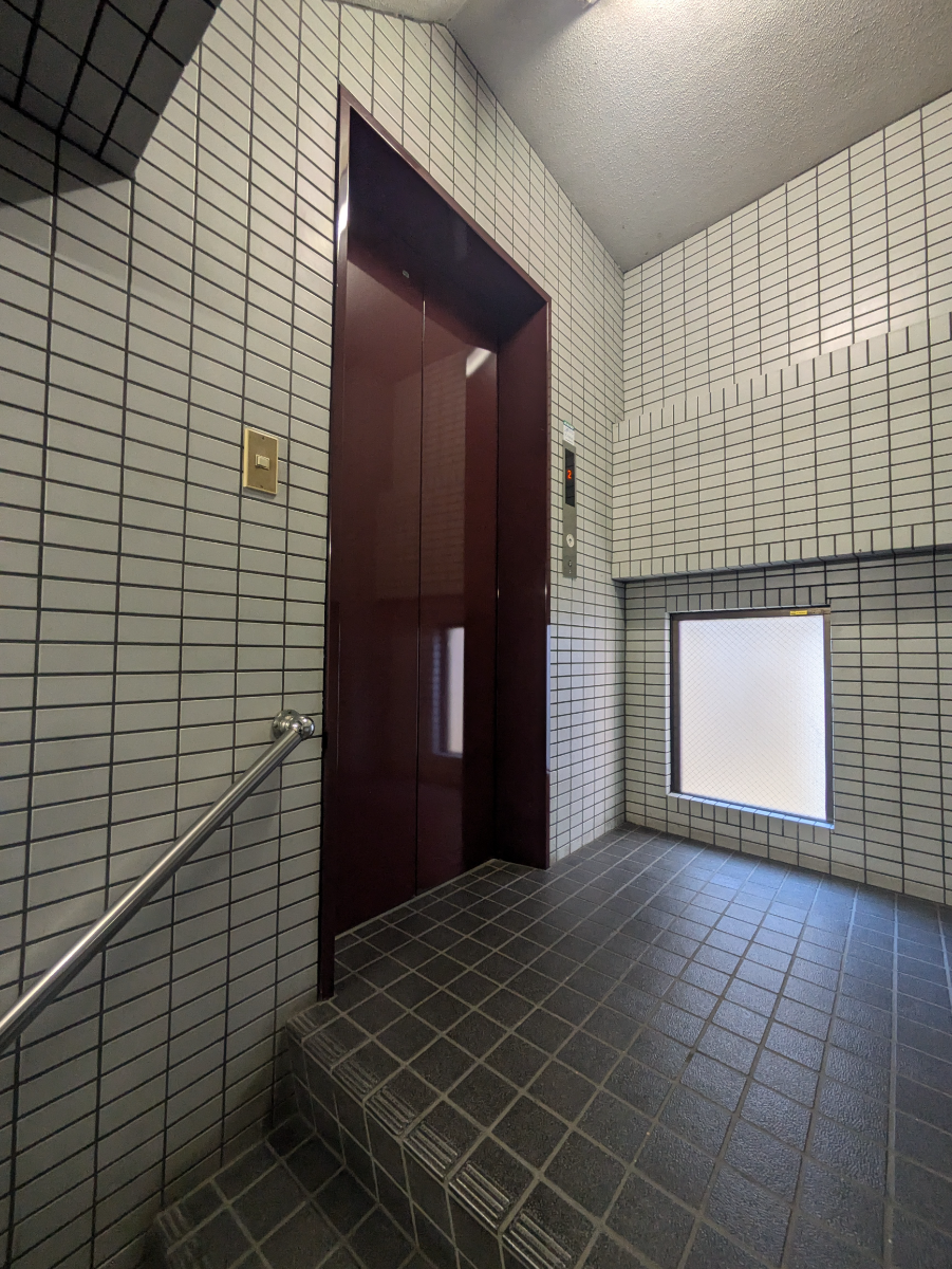 v20250611150815/fresh/building/J00100376816_4