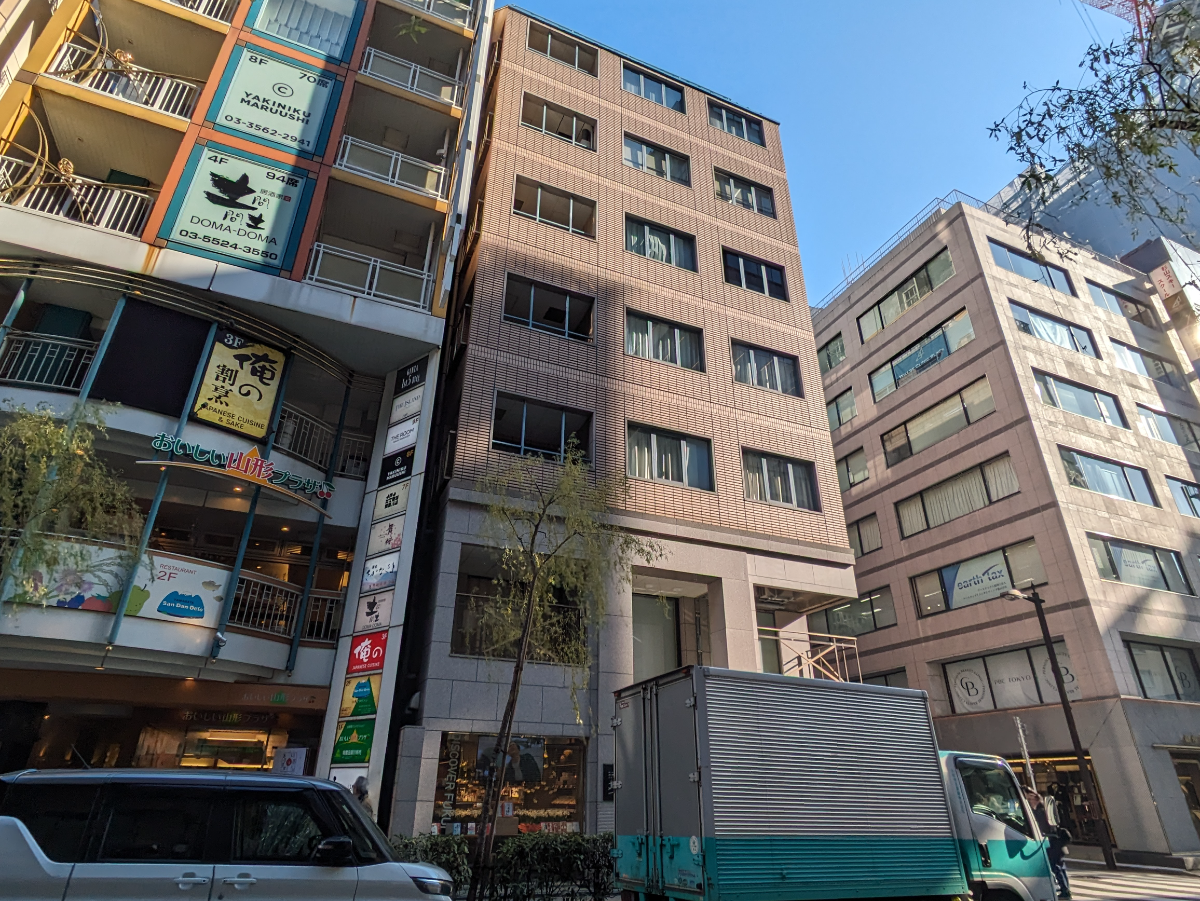 v20250611150815/fresh/building/J00100380484_5