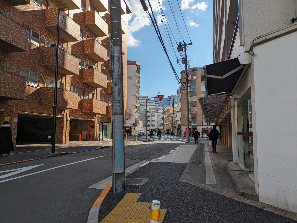 v20250611150815/fresh/building/J00100387872_17