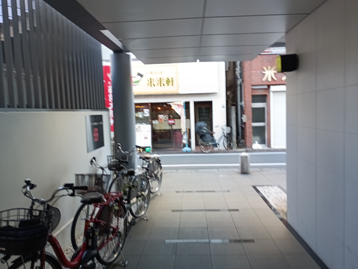 v20250611150815/fresh/building/J00100398067_13