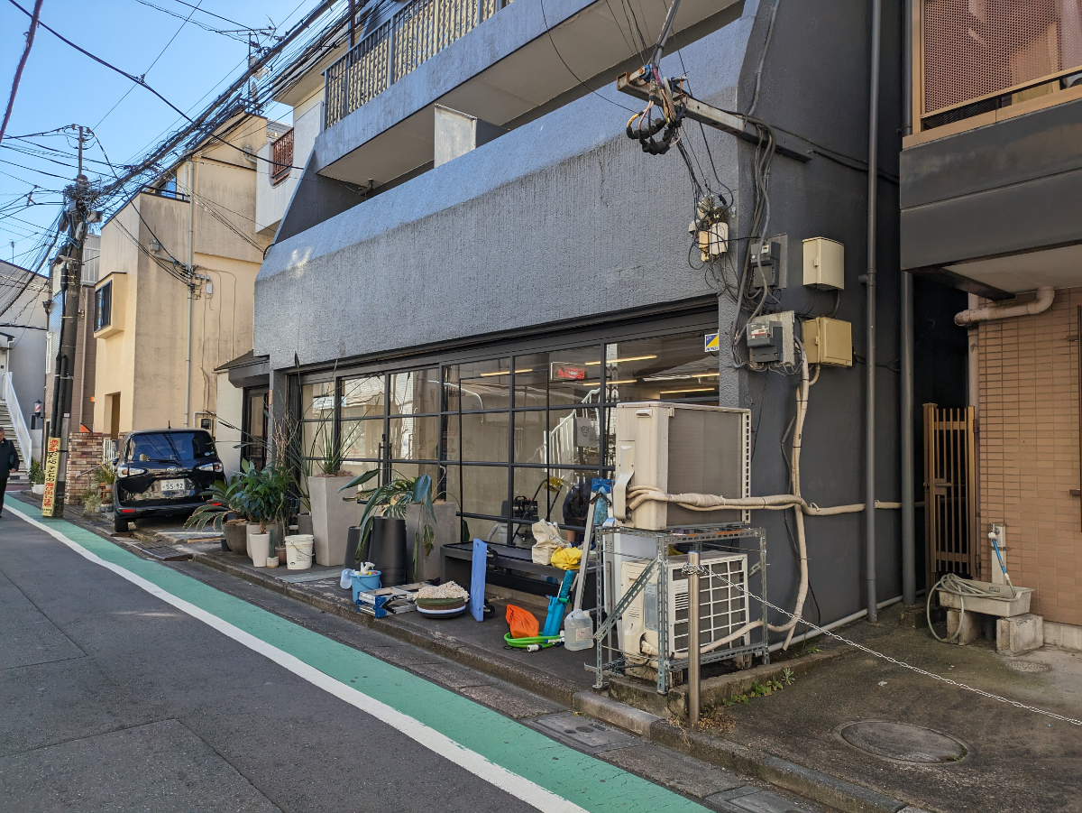 v20250611150815/fresh/building/J00100402456_9