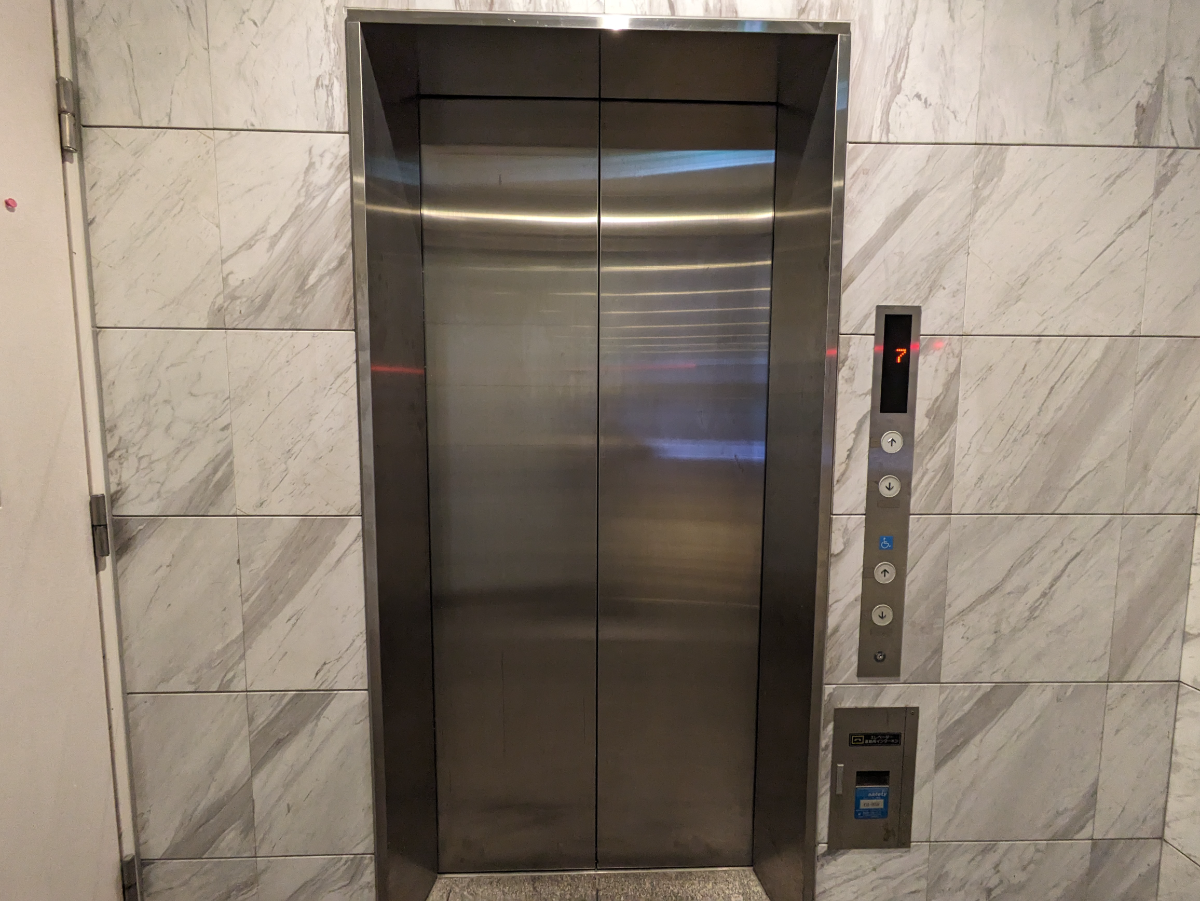 v20250611150815/fresh/building/J00100409562_4